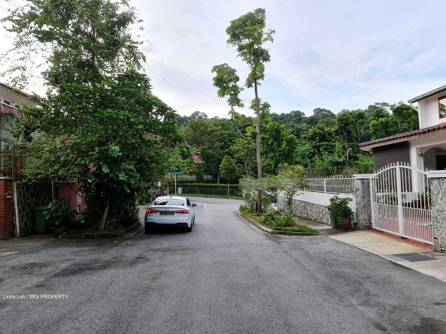 Hillview Estate (D23), Terrace For Sale 97789981